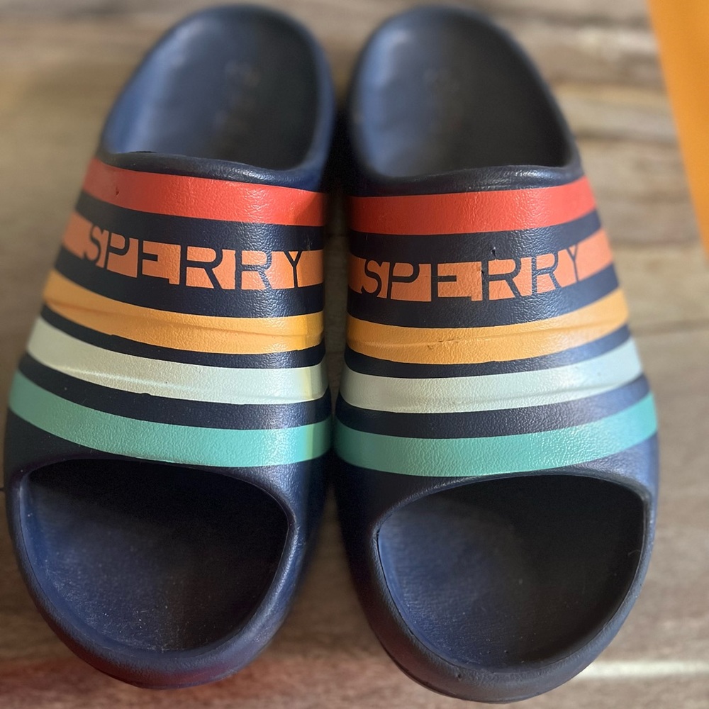 Sperry rainbow sandals